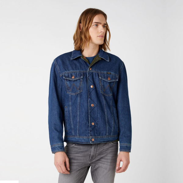 WRANGLER Hawkins Reversible Denim Jacket in The Master (W458SF51Q) 