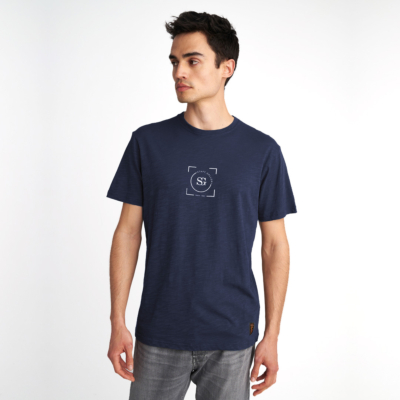 Staff Jack Graphic Logo Men’s Tee - Blue Navy | Slim Fit (64-011.053.N0045) 