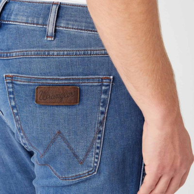 WRANGLER Greensboro Jeans Regular - Bright Stroke (label patch)