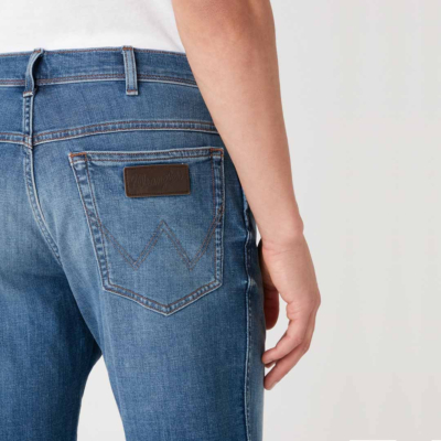 WRANGLER Texas Denim Shorts - De Lite Blue (back pocket) 