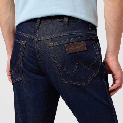 Wrangler Texas Slim Jeans for Men in Lucky Star (W12SAO990) 