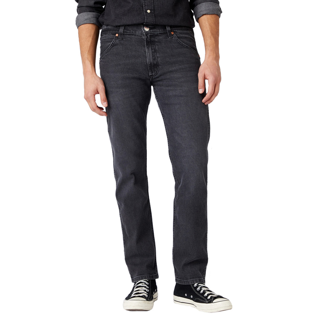 District Concept Store - WRANGLER 11MWZ Jeans Slim - Black Ace (W1MZ3051C)