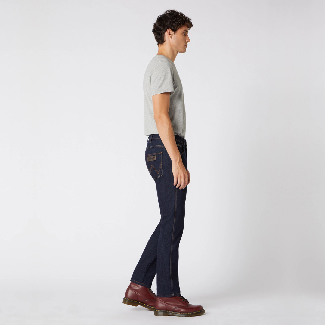 District Concept Store - WRANGLER Arizona Jeans Regular - Rinsewash  (W12OXG023)